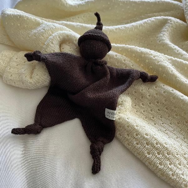 Newborn comforter brown