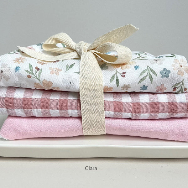 dribble bibs set of 3 Clara