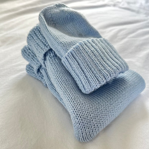 Fine knit baby leggings beanie set