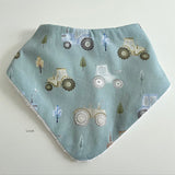 Louie Baby dribble bibs