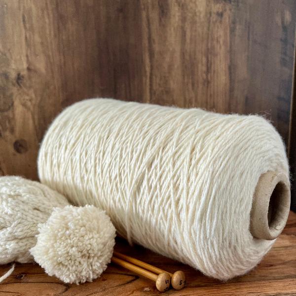 Merino yarn on cones natural 500grm