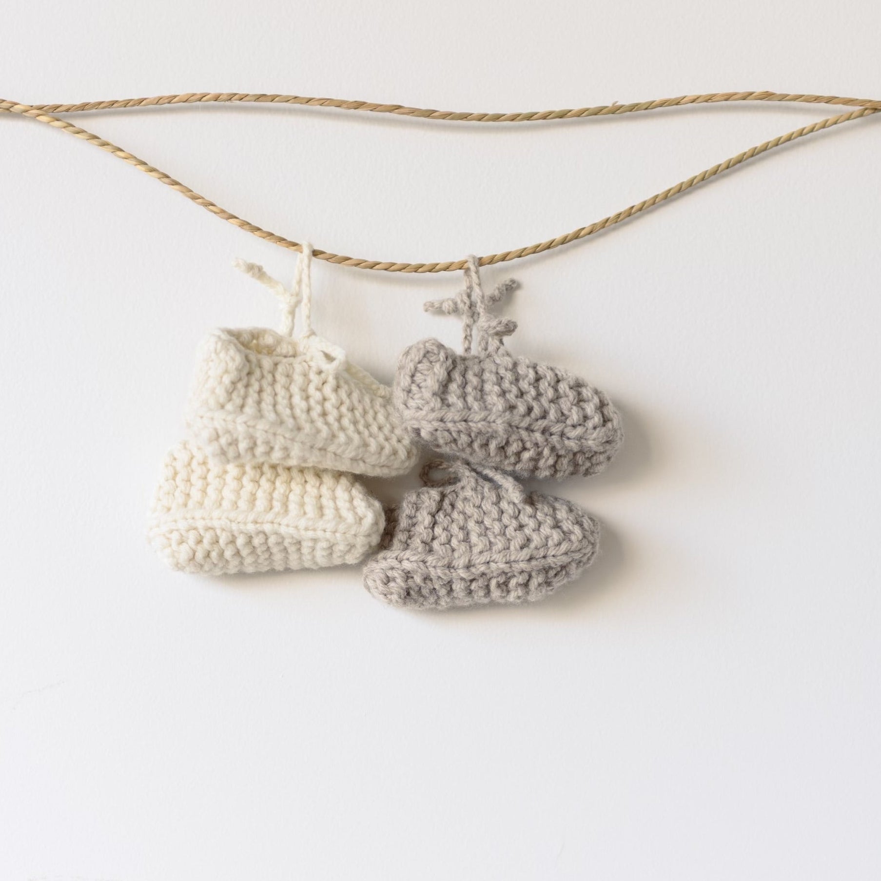 natural and oatmeal premature chunky booties