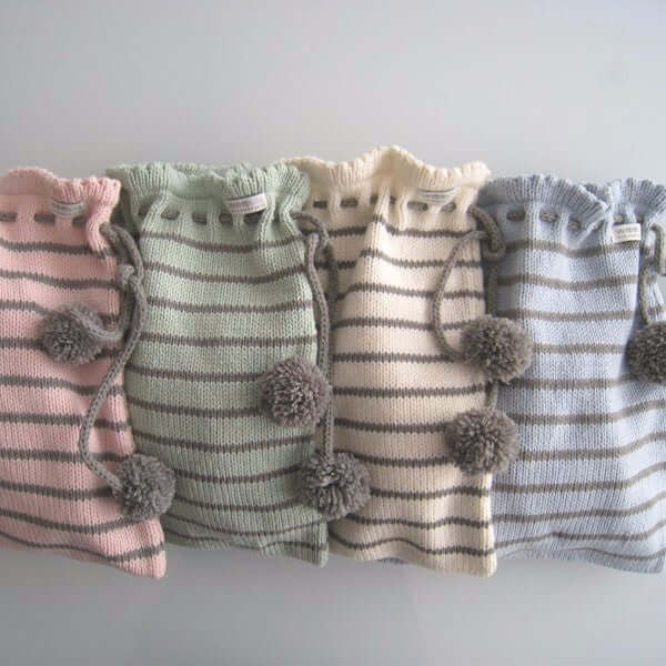 Colour range of pj bags