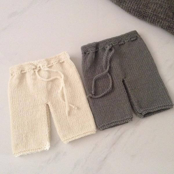 Natural and mushroom premature knitted pants