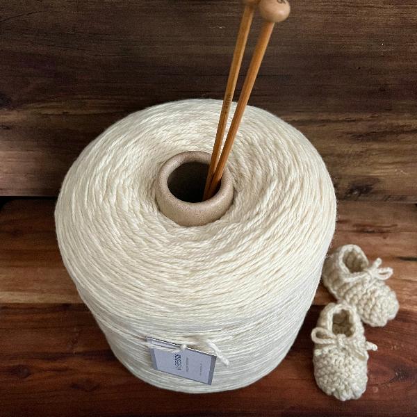 Cone of natural Merino Yarn 1kg