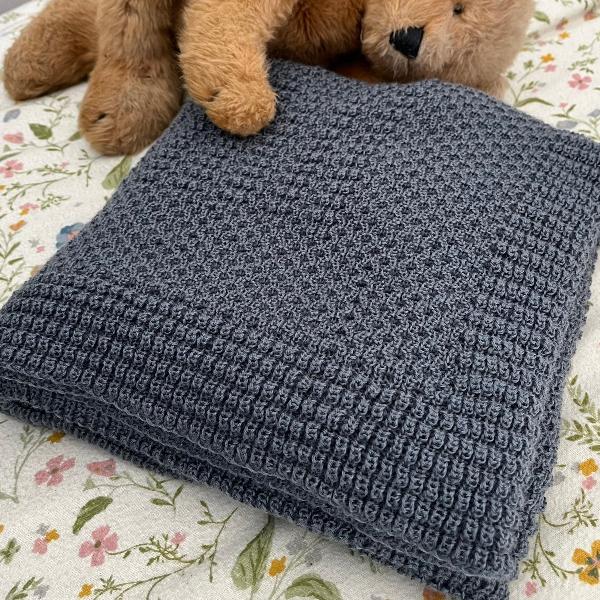 Dusky blue Merino Cot Blanket