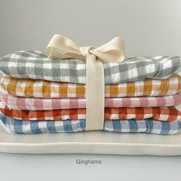 Set of five Dribble Bibs Gingham