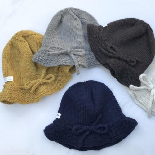 Baby brim hat range