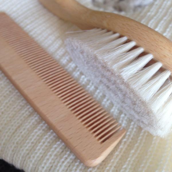 Beechwood aby brush and comb set
