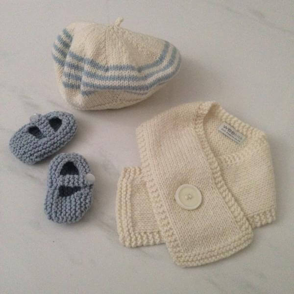 Blue beret button scarf and Mary Janes