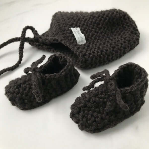 Chocolate baby hat and booties set