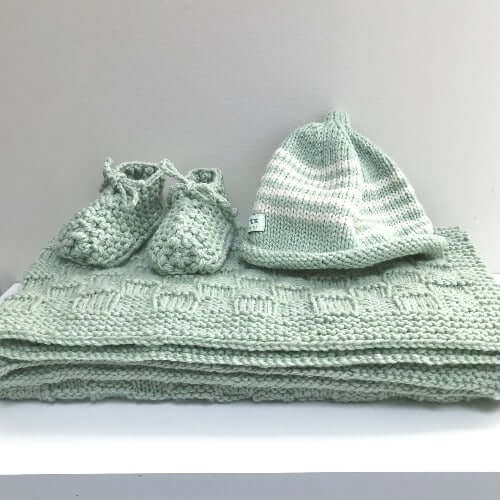 Mint travel rug beanie and booties