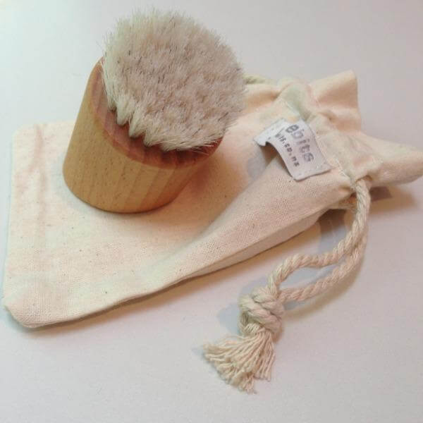 natural Face brush on muslin carry bag