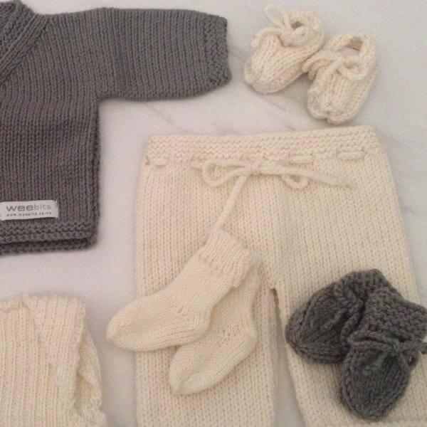 Preemie clothes set